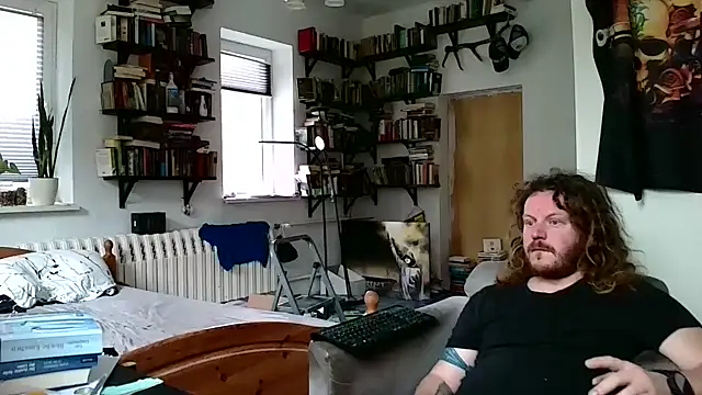 sunr1sa online show from December 2024 11:57:02 AM