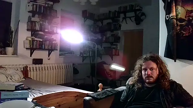 sunr1sa online show from December 2024 04:43:02 PM