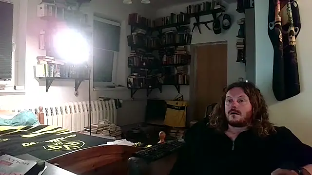 sunr1sa online show from October 2025 04:19:02 AM