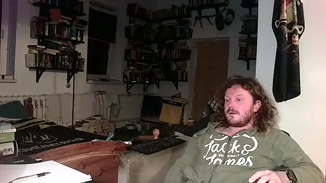 sunr1sa online show from November 2025 05:29:02 AM