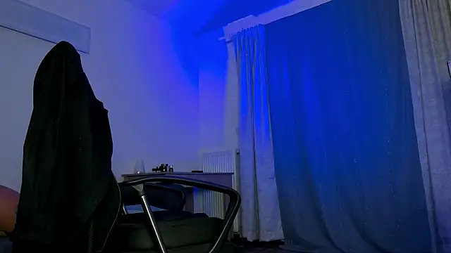 juliusmasters online show from March 2025 02:17:01 AM