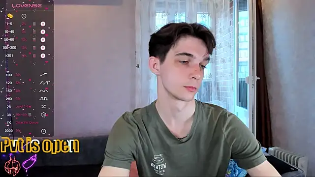 Snapshot of Aaron_Boom chatting on May 2026 02:00:01 PM Aaron Boom online show from May 2026 02:00:01 PM
