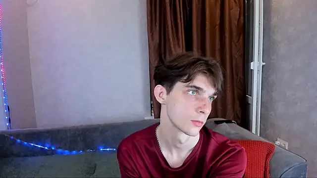 Snapshot of Aaron_Boom chatting on May 2026 09:00:02 PM Aaron Boom online show from May 2026 09:00:02 PM