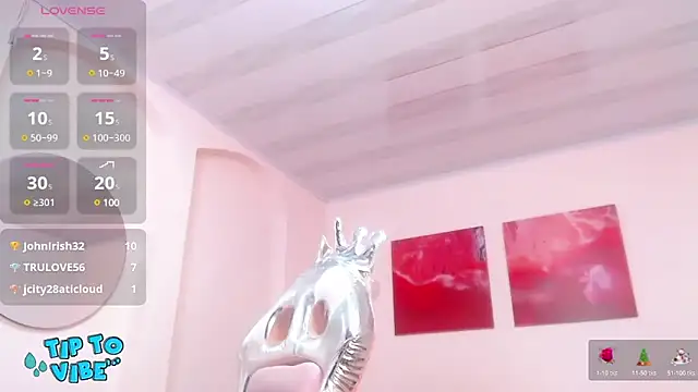 tamarafoxy  online show from January 2025 04:00:01 PM