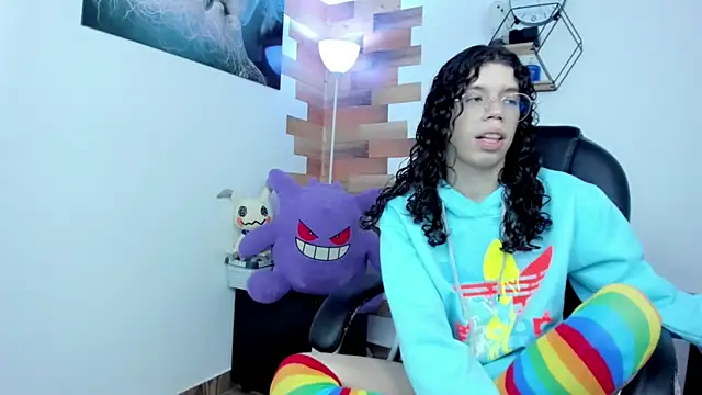 Snapshot of Angel_Dust18 chatting on January 2025 08:11:01 PM Angel Dust18 online show from January 2025 08:11:01 PM