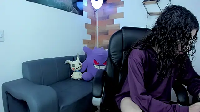 Snapshot of Angel_Dust18 chatting on January 2025 08:28:01 PM Angel Dust18 online show from January 2025 08:28:01 PM