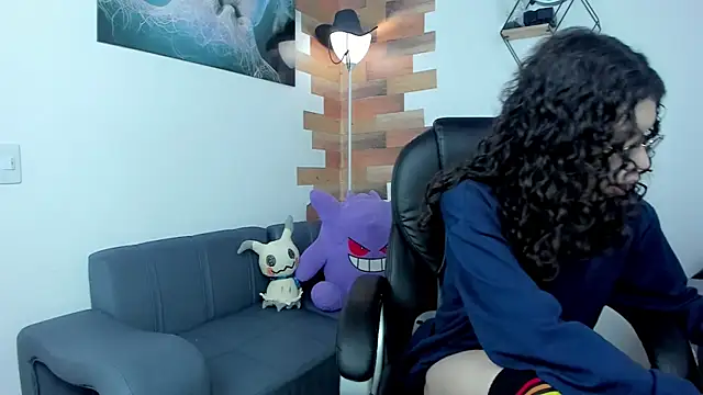 Snapshot of Angel_Dust18 chatting on February 2025 08:45:01 PM Angel Dust18 online show from February 2025 08:45:01 PM