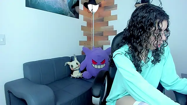 Snapshot of Angel_Dust18 chatting on February 2025 07:54:02 PM Angel Dust18 online show from February 2025 07:54:02 PM