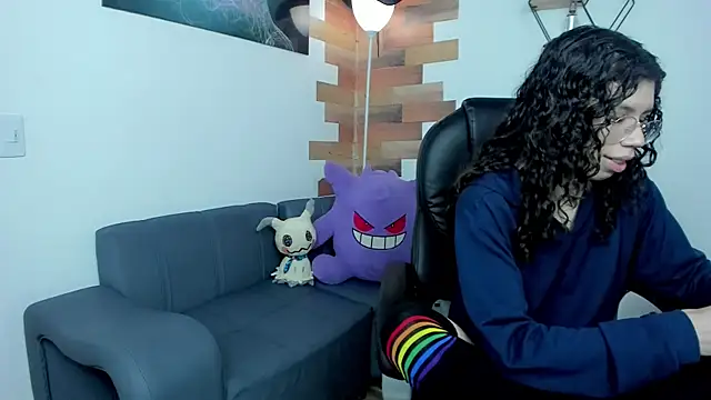 Snapshot of Angel_Dust18 chatting on February 2025 11:32:02 PM Angel Dust18 online show from February 2025 11:32:02 PM