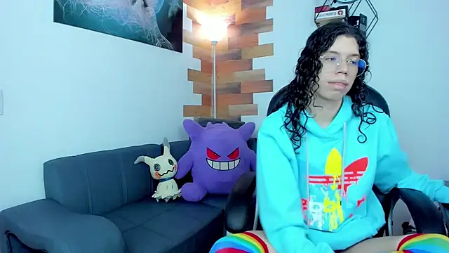 Snapshot of Angel_Dust18 chatting on March 2025 08:18:02 PM Angel Dust18 online show from March 2025 08:18:02 PM