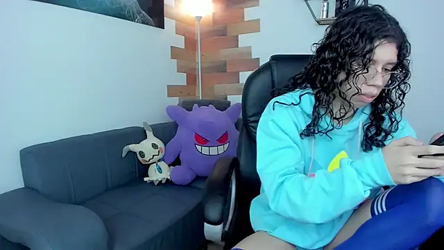 Snapshot of Angel_Dust18 chatting on March 2025 08:46:02 PM Angel Dust18 online show from March 2025 08:46:02 PM