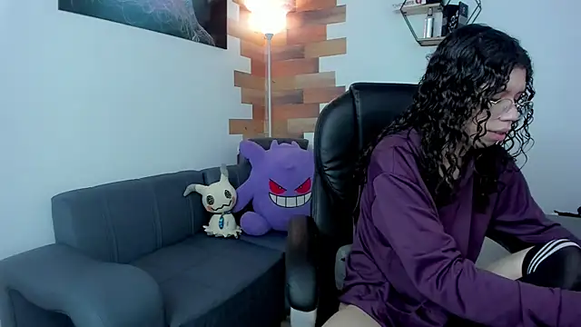 Snapshot of Angel_Dust18 chatting on March 2025 08:34:01 PM Angel Dust18 online show from March 2025 08:34:01 PM