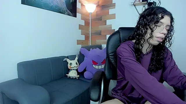 Snapshot of Angel_Dust18 chatting on March 2025 08:32:02 PM Angel Dust18 online show from March 2025 08:32:02 PM