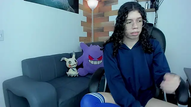 Snapshot of Angel_Dust18 chatting on March 2025 08:17:01 PM Angel Dust18 online show from March 2025 08:17:01 PM