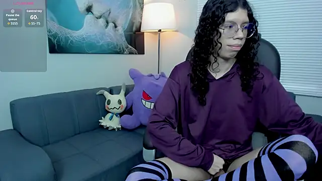 Snapshot of Angel_Dust18 chatting on September 2025 02:17:01 PM Angel Dust18 online show from September 2025 02:17:01 PM