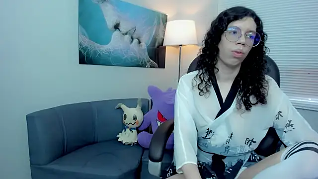 Snapshot of Angel_Dust18 chatting on November 2025 03:03:01 PM Angel Dust18 online show from November 2025 03:03:01 PM