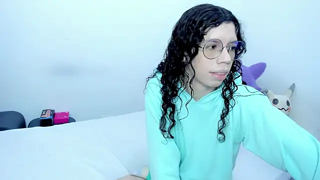 Snapshot of Angel_Dust18 chatting on January 2026 05:05:01 PM Angel Dust18 online show from January 2026 05:05:01 PM