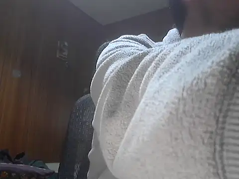 Snapshot of shikokichi55 chatting on February 2025 07:21:01 PM shikokichi55 online show from February 2025 07:21:01 PM