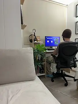 Rae Lil White online show from April 2026 12:43:02 AM