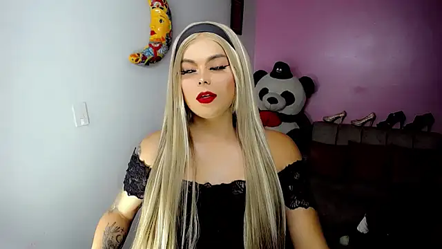 Snapshot of SweetKim21 chatting on January 2025 05:26:02 AM SweetKim21 online show from January 2025 05:26:02 AM