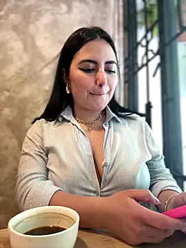 sukhakunis1 online show from October 2025 03:00:02 PM