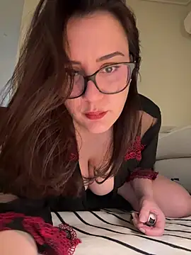 Snapshot of Its_Jade chatting on March 2026 03:50:02 PM Its Jade online show from March 2026 03:50:02 PM