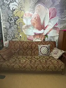 Snapshot of EsterHotMilf chatting on March 2025 05:14:01 AM EsterHotMilf online show from March 2025 05:14:01 AM