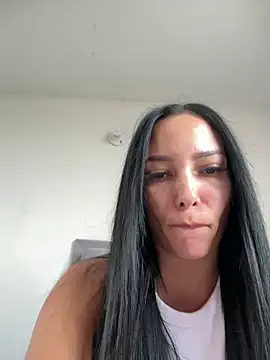 Dakota diaz  online show from March 2025 05:28:02 PM