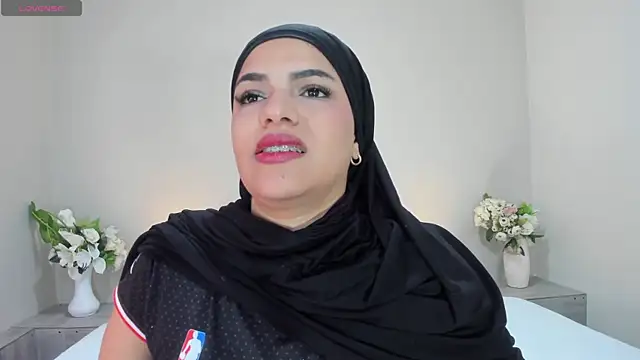 Umarani  online show from May 2026 06:27:02 PM