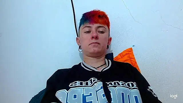 tomboyblue online show from February 2025 06:27:02 PM