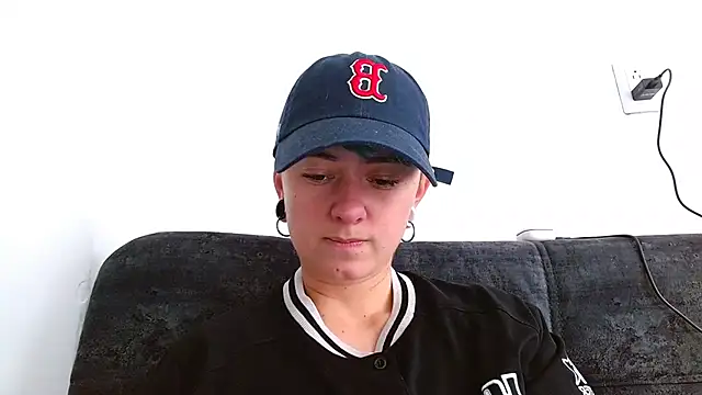 tomboyblue online show from November 2025 04:14:02 PM
