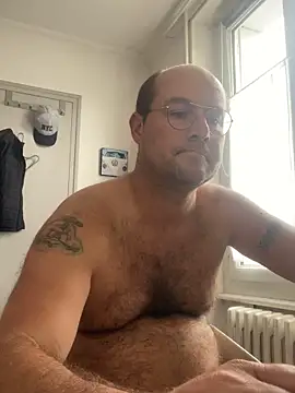 Snapshot of porompomperro chatting on September 2025 09:33:01 AM porompomperro online show from September 2025 09:33:01 AM