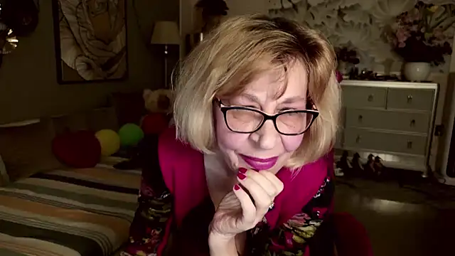 HornyMilf 555 online show from May 2026 05:15:02 AM