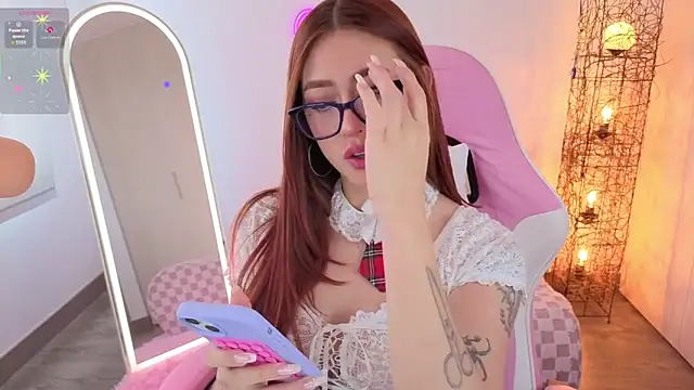 Snapshot of violet_ch chatting on January 2026 05:51:02 PM violet ch online show from January 2026 05:51:02 PM