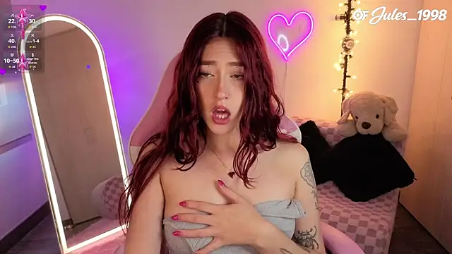 Snapshot of violet_ch chatting on February 2026 06:08:01 PM violet ch online show from February 2026 06:08:01 PM