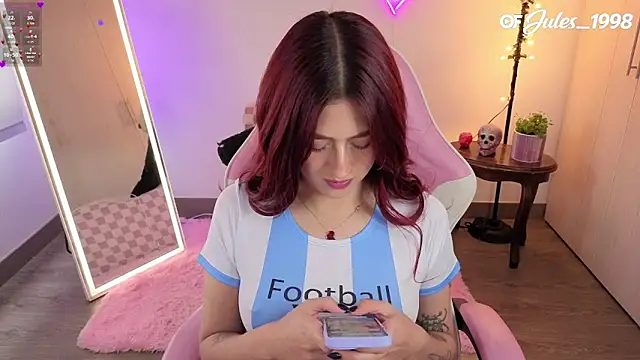 Snapshot of violet_ch chatting on March 2026 07:35:01 PM violet ch online show from March 2026 07:35:01 PM