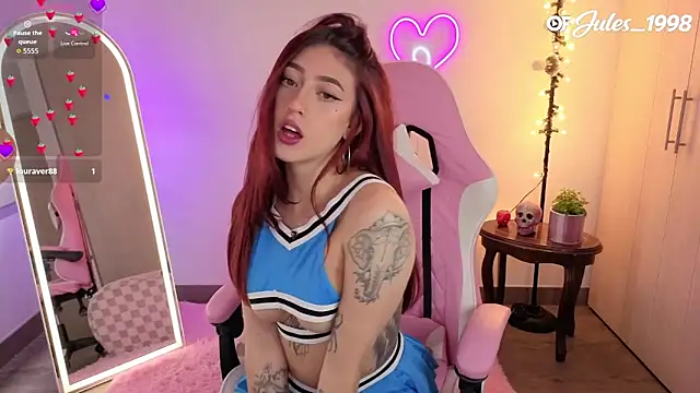 Snapshot of violet_ch chatting on April 2026 08:31:01 PM violet ch online show from April 2026 08:31:01 PM