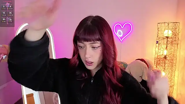 violet ch online show from July 2026 08:44:01 PM