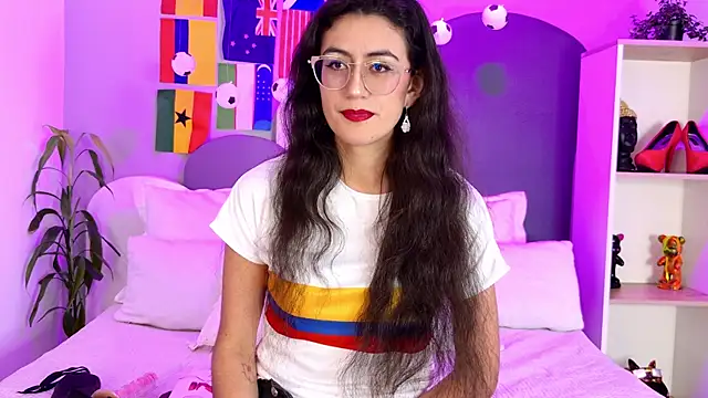 SophieGomez22 online show from June 2026 11:37:02 AM