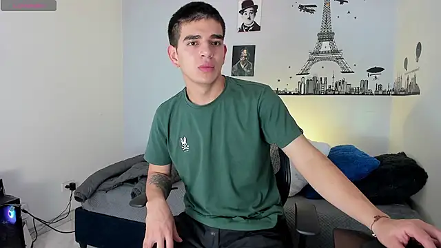 Snapshot of Ares_Johnson chatting on December 2024 05:22:01 PM Ares Johnson online show from December 2024 05:22:01 PM