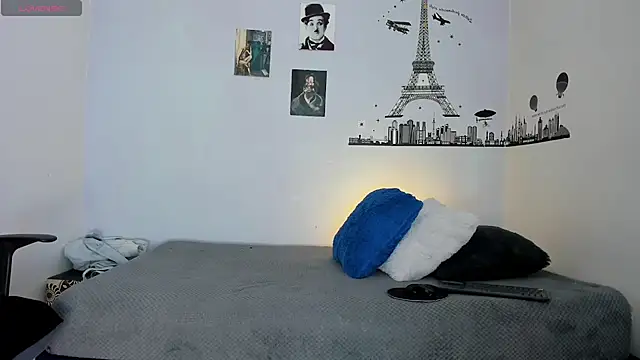 Snapshot of Ares_Johnson chatting on December 2024 08:23:02 PM Ares Johnson online show from December 2024 08:23:02 PM