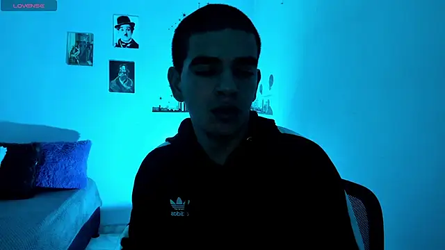 Snapshot of Ares_Johnson chatting on January 2025 12:05:01 PM Ares Johnson online show from January 2025 12:05:01 PM