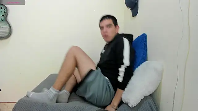 Snapshot of Ares_Johnson chatting on January 2025 07:18:01 PM Ares Johnson online show from January 2025 07:18:01 PM