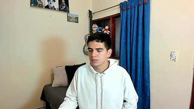 Snapshot of Ares_Johnson chatting on February 2025 01:11:01 PM Ares Johnson online show from February 2025 01:11:01 PM