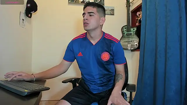 Snapshot of Ares_Johnson chatting on March 2025 06:55:01 PM Ares Johnson online show from March 2025 06:55:01 PM