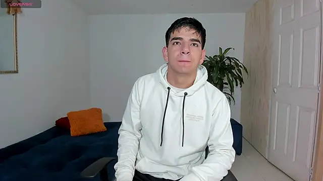 Snapshot of Ares_Johnson chatting on October 2025 11:07:01 AM Ares Johnson online show from October 2025 11:07:01 AM