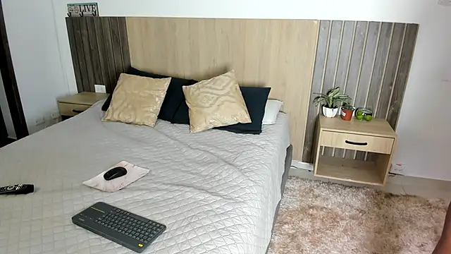 Snapshot of rebeca_cortez_ chatting on February 2026 09:42:01 PM rebeca cortez online show from February 2026 09:42:01 PM