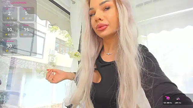 Snapshot of Russian_Ava chatting on October 2025 09:02:01 AM Russian Ava online show from October 2025 09:02:01 AM