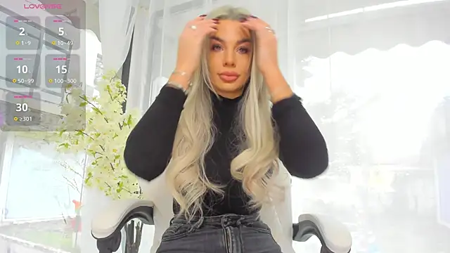 Snapshot of Russian_Ava chatting on December 2025 08:20:02 AM Russian Ava online show from December 2025 08:20:02 AM