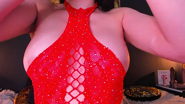 Snapshot of caro_lyne_ chatting on January 2025 07:59:02 PM caro lyne online show from January 2025 07:59:02 PM